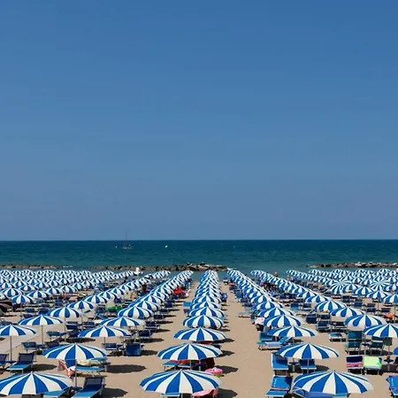 וילה 8, Emma קאטוליקה